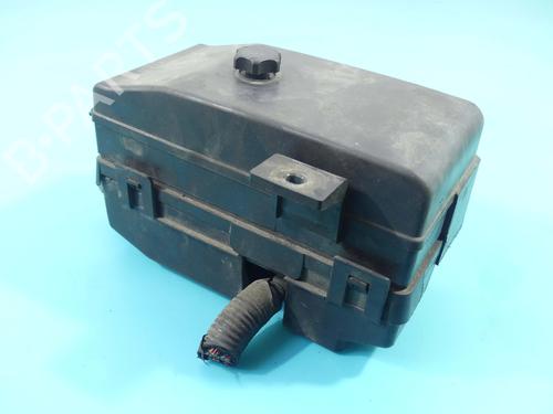 Fuse box HYUNDAI TRAJET (FO) 2.0 CRDi | BP37895516E1 - Image 2