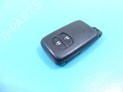 other-toyota-verso-_r2_-2009-2010-2011-2012-2013-2014-2015-2016-2017-2018-37810167 main image