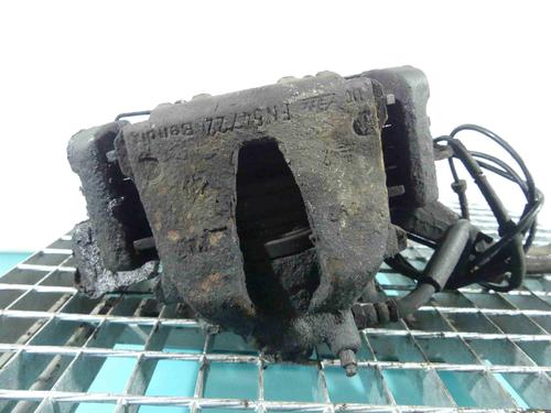 Used Right front brake caliper Right front brake caliper 37889627 37889627