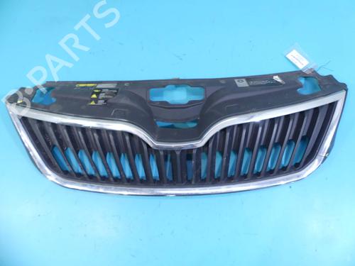 Used Grille Grille 37884381 37884381
