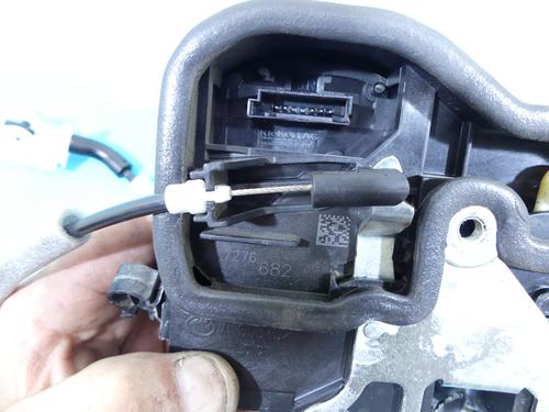 Front right lock BMW X5 (E70) xDrive 40 d | BP37885994C97 - Image 4