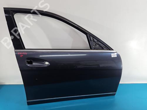 right-front-door-mercedes-benz-c-class-w204-2007-2008-2009-2010-2011-2012-2013-2014-2015-37847378 main image