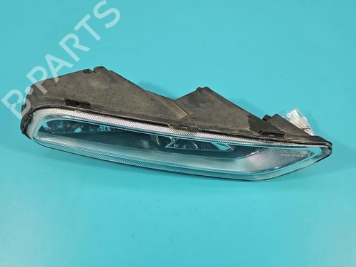 Right front fog light VW CC B7 (358) 2.0 TDI | BP37844875C31 - Image 4