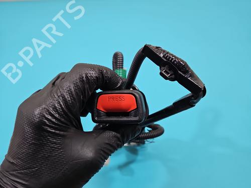 Front right seatbelt LEXUS IS III (_E3_) 300h (AVE30_, AVE30R) | BP38142619I25 - Image 3