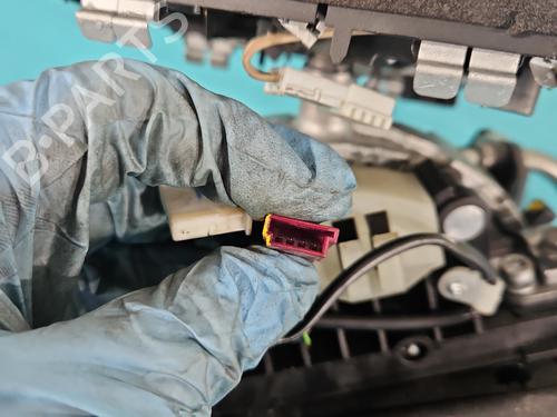 Gear lever BMW X3 (E83) xDrive 20 d | BP37812513M90 - Image 8
