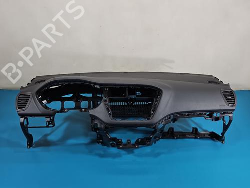 dashboard-hyundai-i20-ii-gb-ib-2014-2015-2016-2017-2018-2019-2020-2021-37849985 main image
