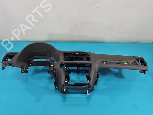 Used Dashboard Dashboard 38138799 38138799