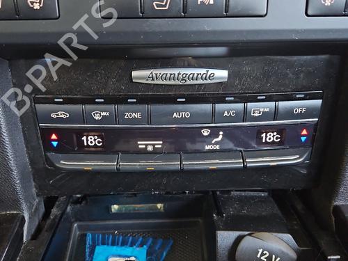 Used Climate control Climate control 38129359 38129359