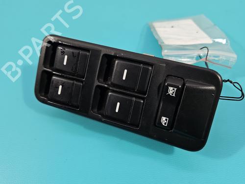 switch-land-rover-range-rover-sport-i-l320-2005-2006-2007-2008-2009-2010-2011-2012-2013-37831255 main image