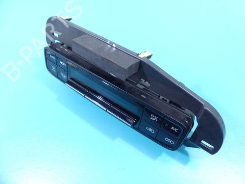climate-control-toyota-auris-_e18_-2012-2013-2014-2015-2016-2017-2018-2019-37809619 main image