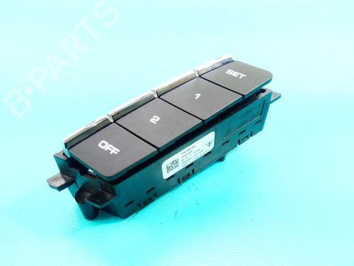 switch-porsche-cayenne-92a-2010-2011-2012-2013-2014-2015-2016-2017-2018-37877624 main image