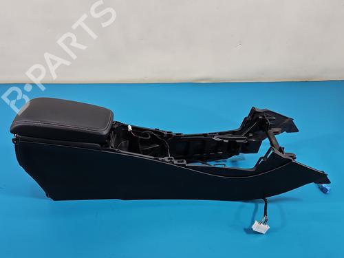 Used Armrest / Center console Armrest / Center console 37855506 37855506
