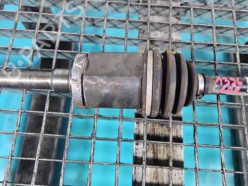 Right front driveshaft BMW X3 (E83) xDrive 20 d | BP37812562M39 - Image 3