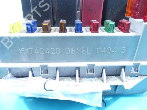 Fuse box ALFA ROMEO GT (937_) 1.9 JTD (937CXN1B) | BP37804414E1 - Image 3