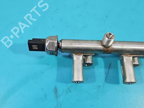 Injection rail PEUGEOT 2008 I (CU_) 1.2 THP 110 / PureTech 110 | BP38118643M98 - Image 5