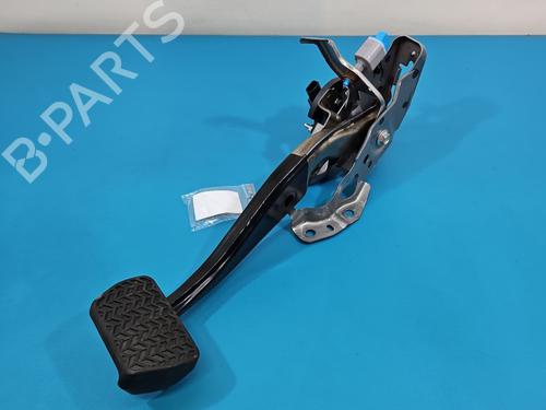 Pedal Pedal TOYOTA COROLLA Saloon (_E21_) 1.8 VVTi Hybrid (ZWE219) (140 hp) 39171035 39171035