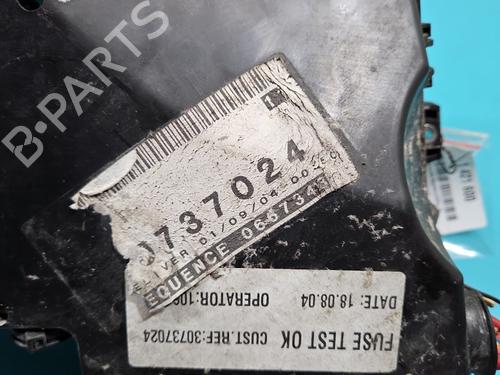 Fuse box VOLVO S60 I (384) D5 | BP37814314E1 - Image 6