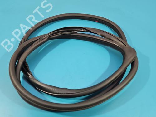 Used Rubber door seal Rubber door seal SUZUKI VITARA (LY) 1.6 (APK 416) (120 hp) 40015149 40015149