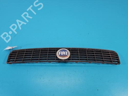 grille-fiat-grande-punto-199_-2005-39401774 main image