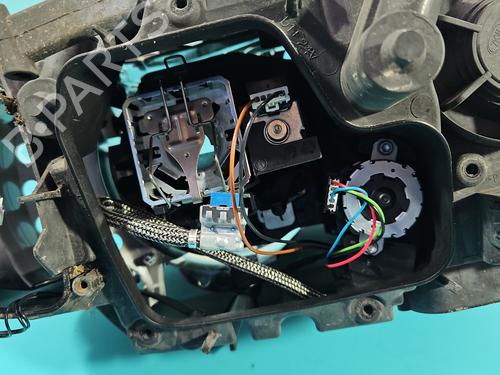 Left headlight BMW 3 Touring (E91) 320 d xDrive | BP38128096C28 - Image 11
