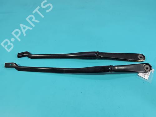 Used Front windshield wiper arm Front windshield wiper arm 38012650 38012650