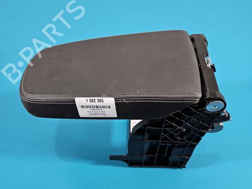 Used Armrest / Center console Armrest / Center console 37846325 37846325