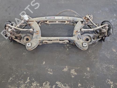 Used Rear axle Rear axle MERCEDES-BENZ C-CLASS (W204) C 200 CDI (204.007, 204.006) (136 hp) 40256549 40256549