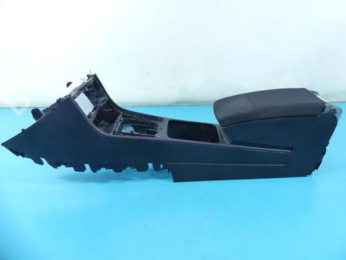 Used Armrest / Center console Armrest / Center console 37808930 37808930