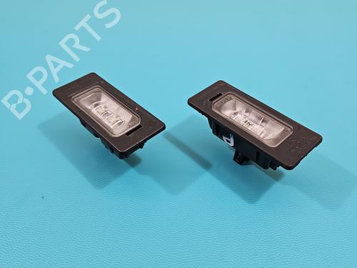 Used Licence plate light Licence plate light 38137443 38137443