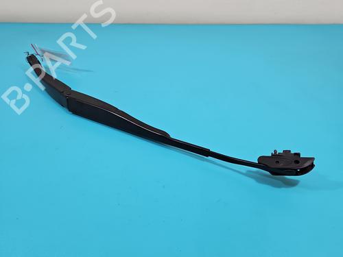 Used Front windshield wiper arm Front windshield wiper arm 38120540 38120540