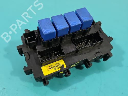 fuse-box-renault-koleos-i-hy_-2008-38139304 main image