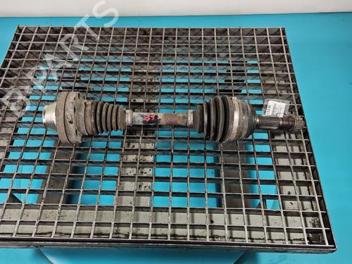 Used Left front driveshaft Left front driveshaft PORSCHE CAYENNE (92A) 3.0 Diesel (245 hp) 39683788 39683788