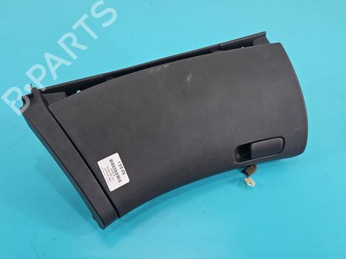 cupobject-holder-kia-ceed-hatchback-ed-2006-2007-2008-2009-2010-2011-2012-38144420 main image