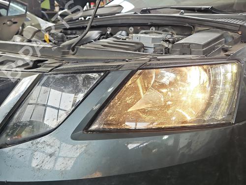 left-headlight-skoda-octavia-iii-combi-5e5-5e6-2012-2013-2014-2015-2016-2017-2018-2019-2020-37840944 main image