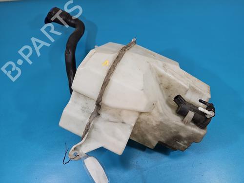 Used Windscreen washer tank Windscreen washer tank VOLVO V70 III (135) D5 AWD (185 hp) 39990224 39990224