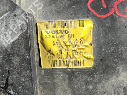 Left headlight VOLVO S40 II (544) 1.6 D | BP40036559C28 - Image 4