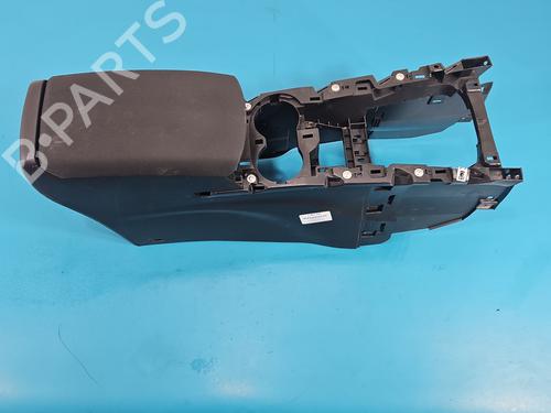armrest-center-console-renault-kadjar-ha_-hl_-2015-37827190 main image