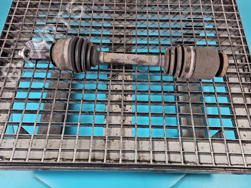 Used Right front driveshaft Right front driveshaft KIA SORENTO I (JC) 3.3 V6 4WD (248 hp) 39685804 39685804