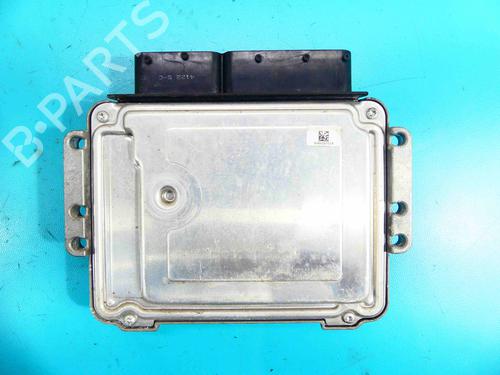 Engine control unit (ECU) HYUNDAI ix35 (LM, EL, ELH) 1.7 CRDi | BP37887952M57 - Image 3