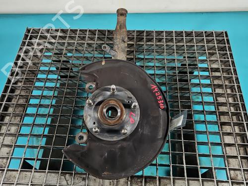Used Left front steering knuckle Left front steering knuckle HONDA ACCORD VIII (CU) 2.0 i (CU1) (156 hp) 38125730 38125730