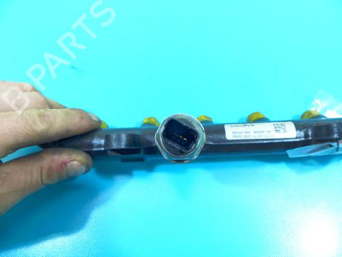 Injection rail CITROËN C5 III (RD_) 2.0 HDi (RDRHD8, RDRHDJ, RDRHR8, RDRHRJ) | BP37805704M98 - Image 4