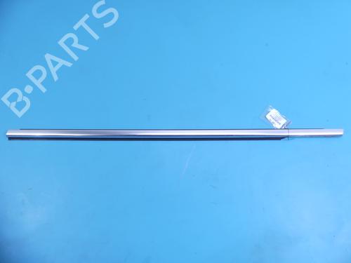 door-moulding-trim-vw-passat-cc-b6-357-2008-2009-2010-2011-2012-37808042 main image