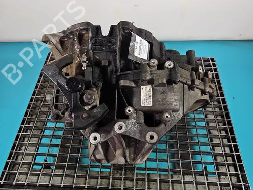 Gearbox VOLVO V60 I (155) D4 | BP38136428M3 - Image 7