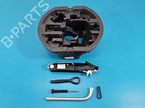 Reservehjul kit Reservehjul kit SKODA FABIA III Estate (NJ5) 1.0 TSI (95 hp) 40282721 40282721