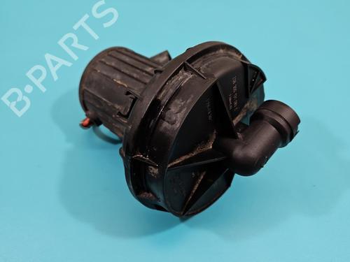 Used Secondary air pump Secondary air pump VW PHAETON (3D1, 3D2, 3D3, 3D4, 3D6, 3D7, 3D8, 3D9) [2002-2016] 38135989 38135989