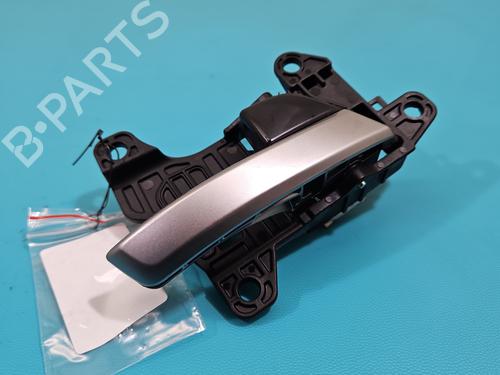 Used Rear right interior door handle Rear right interior door handle 38126918 38126918