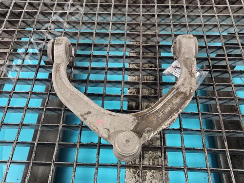 Used Right front suspension arm Right front suspension arm 37824986 37824986