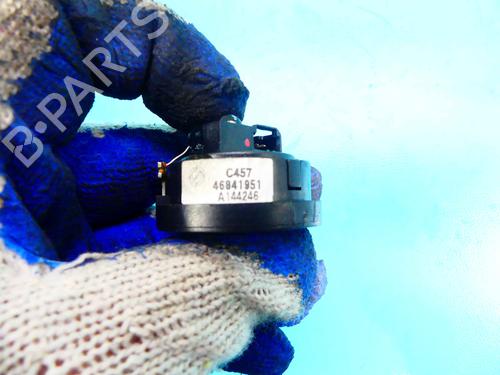Speaker ALFA ROMEO 159 (939_) 1.9 JTDM 16V (939AXF1B, 939AXC1B) | BP37807646E2 - Image 3