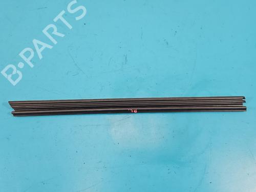 Gummiliste Gummiliste DACIA DUSTER (PYM_, PYN_) [2023-2026] 37838992 37838992