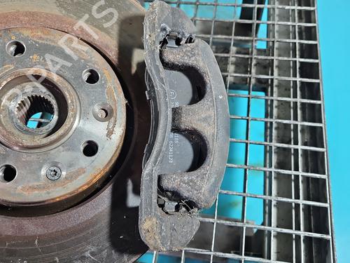 Used Right front brake caliper Right front brake caliper 38537573 38537573